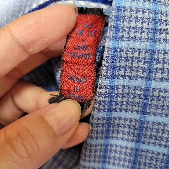 Robert Graham Blue Button Down Men's Shirt - Size XL - Picture 5 of 14